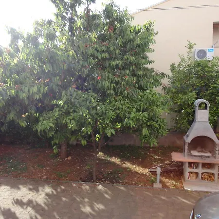 Апартаменты Nora Задар