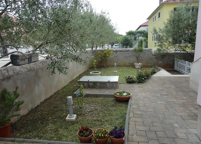 Nora Апартаменты Задар