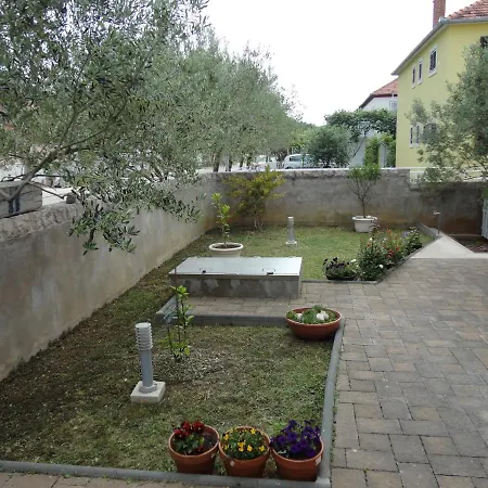 Nora Apartamento Zadar