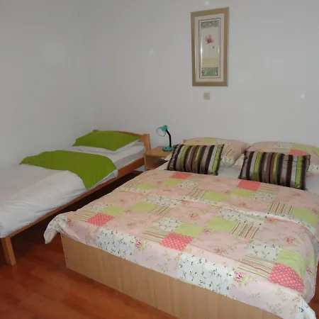 Apartment Nora *